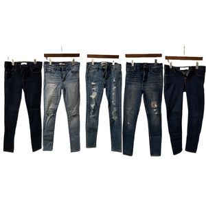**HAUL** FIVE PAIRS OF SIZE 4 ABERCROMBIE & FITCH JEANS